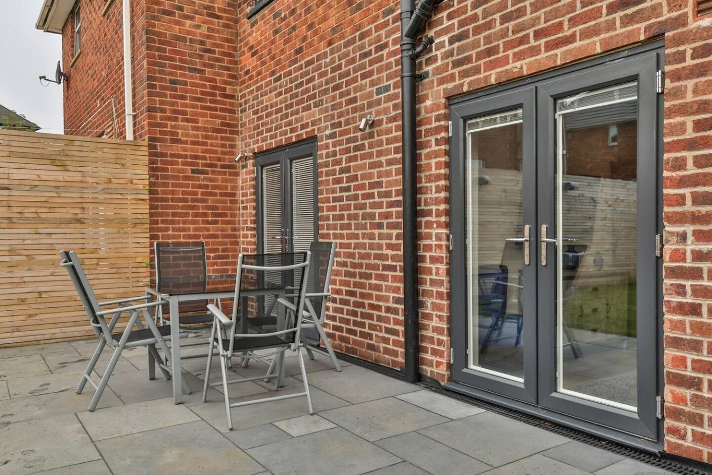 Magnificent, Renovated Whole House With Garden Villa Sheffield Dış mekan fotoğraf
